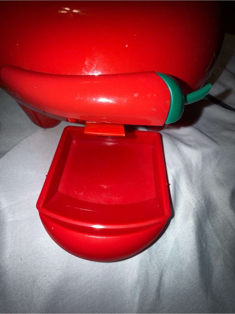 El Paso Chile Company Red Electric quesadilla maker - Picture 12 of 12